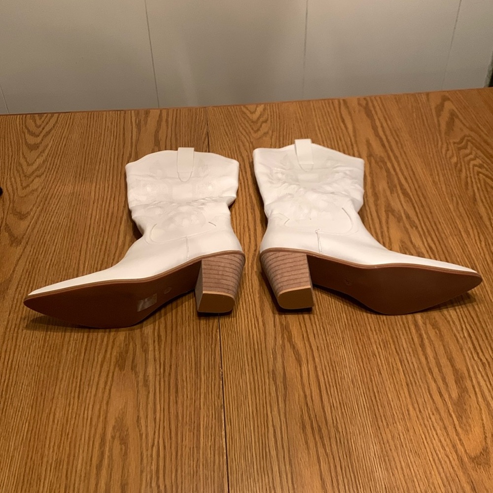SHEIN boots.  Man made materials.  Size 41.  WHITE.  NEW!